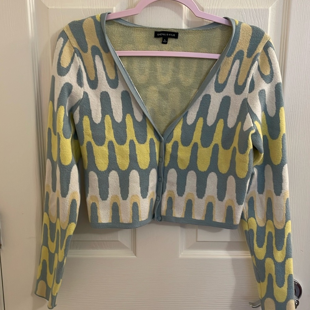 ☀️🌞Kendall & Kylie Cardigan - Used - Large